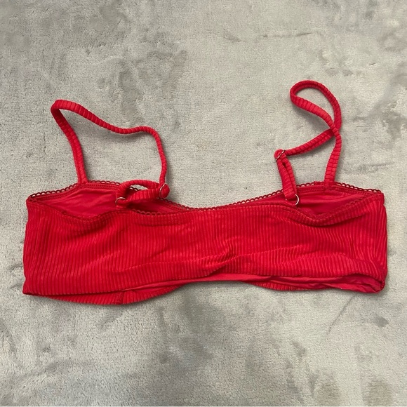 New! Frankie’s Bikinis Cleo Ribbed Bikini Top Red 10713 - Picture 7 of 9